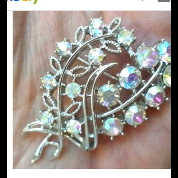 Coro Jewelry - Rare vintage Corp Pegasus Brooch